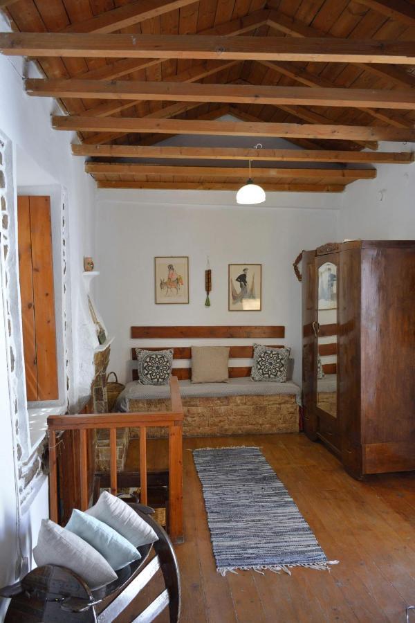 Traditional House Kassandra'S Affittacamere Ermioni Esterno foto